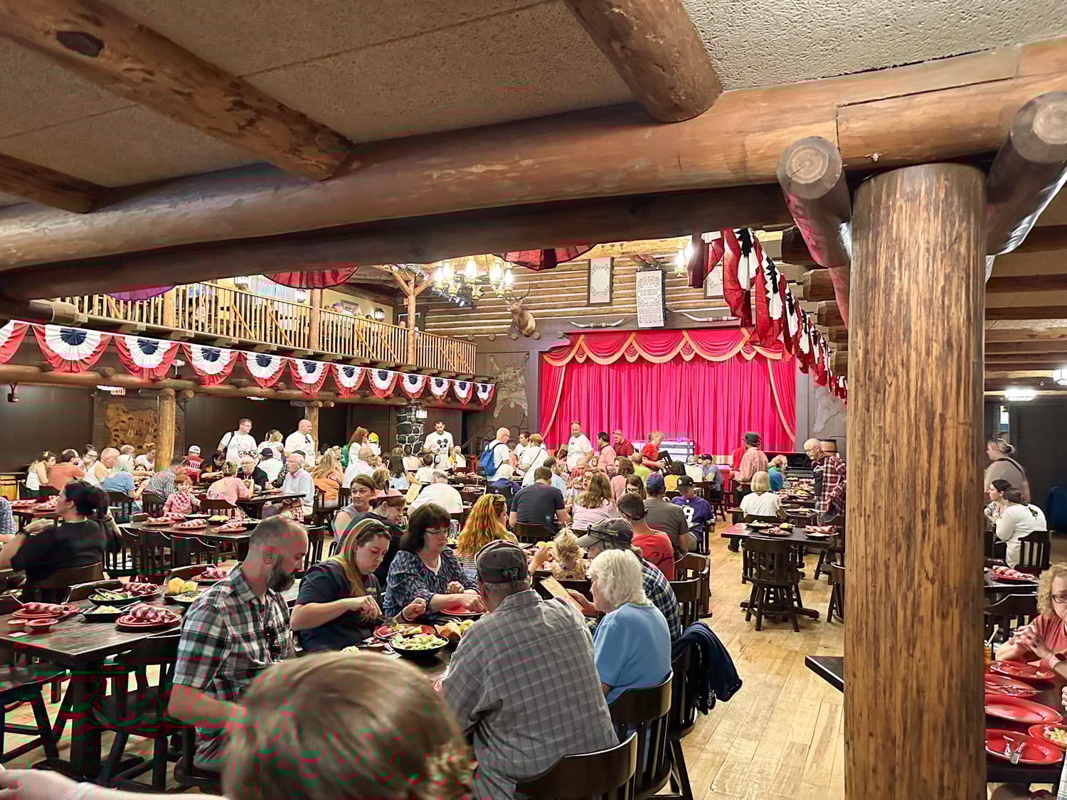 Review of Hoop Dee Doo Musical Revue - Plowing Through Life